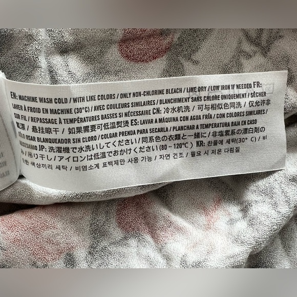 Abercrombie & Fitch Knot-Front Fruit Print Mini Dress Size LP - Picture 8 of 8